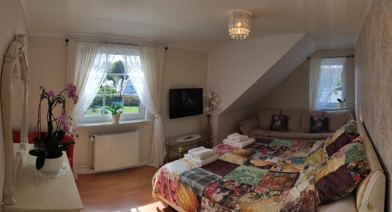 Blumen Apartment ハンブルク エクステリア 写真